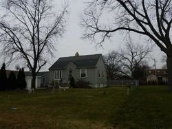 Pre-foreclosure Listing in WISCONSIN AVE VILLA PARK, IL 60181