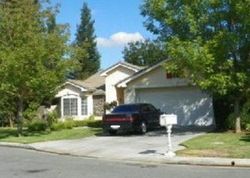 Pre-foreclosure Listing in N ELLENDALE AVE FRESNO, CA 93722