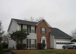  W Shore Dr, Riverdale GA