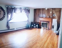 Pre-foreclosure in  EDGEWOOD ST East Hartford, CT 06108