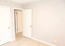Pre-foreclosure in  S VAN VLISSINGEN RD Chicago, IL 60617