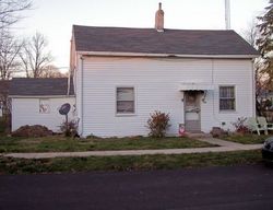 Pre-foreclosure in  EAST ST Royal Center, IN 46978