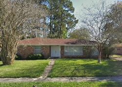 Pre-foreclosure in  MERLIN DR E Jacksonville, FL 32257