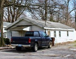 Pre-foreclosure in  VIM DR Louisville, KY 40213
