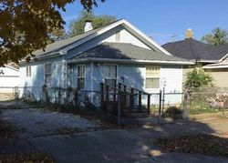 Pre-foreclosure Listing in GRAND AVE TERRE HAUTE, IN 47804