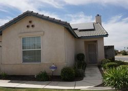 Pre-foreclosure in  FERN MEADOW DR Bakersfield, CA 93308