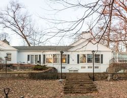 Pre-foreclosure in  KENILWORTH Dundee, IL 60118