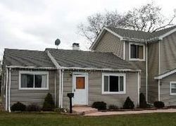 Pre-foreclosure Listing in PAMELA RD LAKE ZURICH, IL 60047
