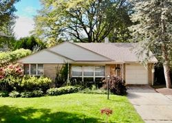  Warrington Rd, Deerfield IL