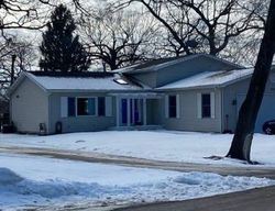  W Lincoln Dr, Lake Villa IL