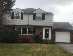 Pre-foreclosure Listing in BUTTONWOOD ST EMMAUS, PA 18049