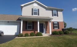 Pre-foreclosure in  LEGEND LN Mchenry, IL 60050