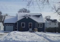Pre-foreclosure Listing in N MOORE ST BLUE EARTH, MN 56013
