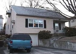 Pre-foreclosure in  NORMAN ST Waterbury, CT 06708
