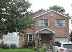 Pre-foreclosure Listing in BURTON AVE HASBROUCK HEIGHTS, NJ 07604