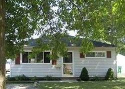  Homewood Dr, Mentor OH