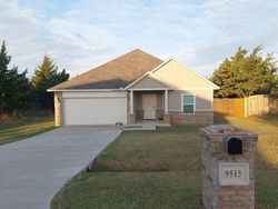 Pre-foreclosure in  WOODCHUCK CT Edmond, OK 73034