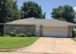 Pre-foreclosure in  BROOKWOOD DR Oklahoma City, OK 73139