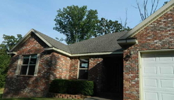 Pre-foreclosure in  BUCKDEN LN Bella Vista, AR 72715