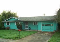 Pre-foreclosure in  COPPER WAY Riddle, OR 97469