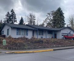 Pre-foreclosure in  W HARRISON AVE Cottage Grove, OR 97424