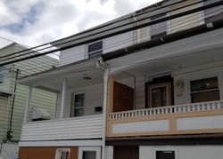 Pre-foreclosure Listing in W KLINE AVE LANSFORD, PA 18232