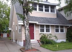 Pre-foreclosure in  LIGHTHOUSE ST Erie, PA 16507