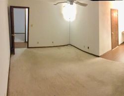  W Briarcliffe Ln, Peoria IL