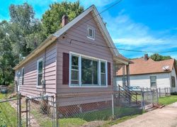 Pre-foreclosure in  N WEBSTER ST Peoria, IL 61605