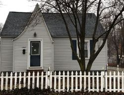 Pre-foreclosure in  N 10TH ST Springfield, IL 62702