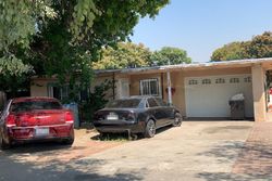 Pre-foreclosure in  OAKLAND AVE San Jose, CA 95116