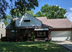  Clement Ave, Maple Heights OH