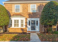 Pre-foreclosure Listing in HICKORY MANOR CIR CHATTANOOGA, TN 37421