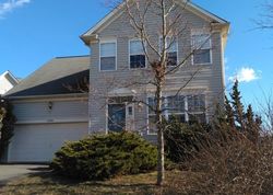 Pre-foreclosure in  REGENTS PARK CIR Sterling, VA 20166