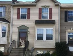 Pre-foreclosure in  CRAB APPLE CT Martinsburg, WV 25403