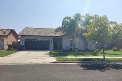 Pre-foreclosure Listing in MAPLE VALLEY WAY LINDSAY, CA 93247