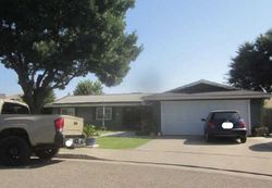 Pre-foreclosure in  OHIO PL Porterville, CA 93257