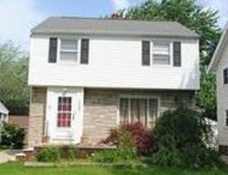 Pre-foreclosure in  S LAKE SHORE BLVD Cleveland, OH 44119