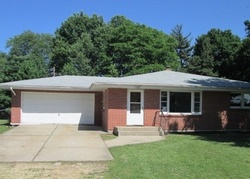 Pre-foreclosure in  GREGWOOD CT Rockford, IL 61108