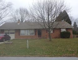 Pre-foreclosure Listing in LINCOLN PL MANCHESTER, PA 17345