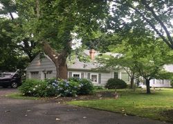 Pre-foreclosure Listing in WILSHIRE DR EATONTOWN, NJ 07724