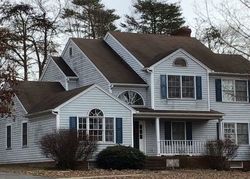 Pre-foreclosure Listing in FERNRIDGE CT MADISON HEIGHTS, VA 24572