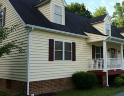 Pre-foreclosure in  HIDDEN ACRES RD Mineral, VA 23117