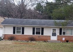 Pre-foreclosure Listing in FREDERICK AVE FRONT ROYAL, VA 22630