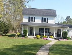 Pre-foreclosure Listing in CALLIS FIELD LN MATHEWS, VA 23109