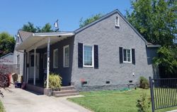 Pre-foreclosure in  COUNTRY CLUB BLVD Stockton, CA 95204