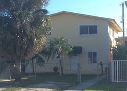 Pre-foreclosure Listing in W 19TH ST HIALEAH, FL 33010