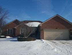  Barrett Dr, Macomb MI