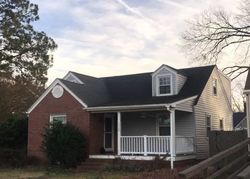 Pre-foreclosure in  COLUMBIA AVE Norfolk, VA 23509