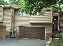 Pre-foreclosure in  SPRINGSIDE DR E Saint Paul, MN 55119